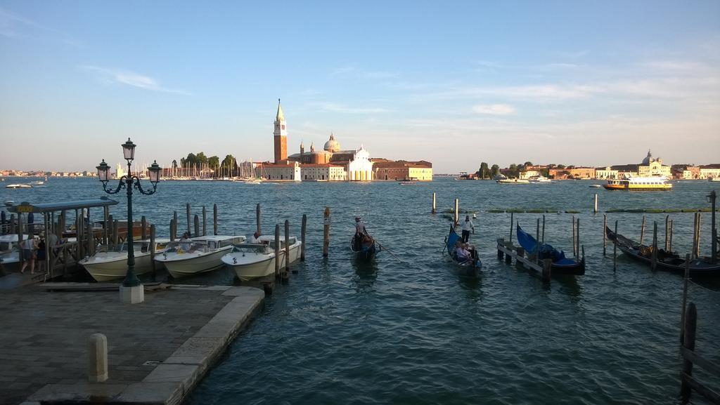 In Venice Back To San Marco Tourist Apartment المظهر الخارجي الصورة